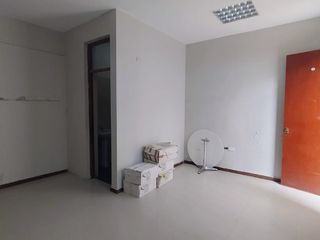 Foto 4 de OFICINA EN ALQUILER  1ER PISO – EN EL CENTRO DE PIURA