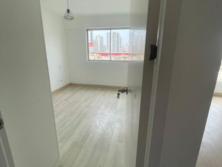 Foto 6 de SE VENDE LINDO Y MODERNO DEPARTAMENTO CON COCHERA, IDEAL PARA PERSONA SOLA O PAREJA, en Av. Ricardo Tizón y Bueno - JESÚS MARIA