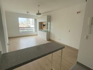 Foto 3 de SE VENDE LINDO Y MODERNO DEPARTAMENTO CON COCHERA, IDEAL PARA PERSONA SOLA O PAREJA, en Av. Ricardo Tizón y Bueno - JESÚS MARIA