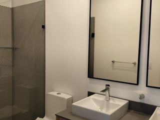 Foto 5 de RENTA DEPARTAMENTO CON 2 BALCONES, FULL AMENITIES, ESPECTACULAR VISTA. CERCA QUICENTRO