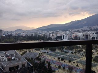 Foto 7 de RENTA DEPARTAMENTO CON 2 BALCONES, FULL AMENITIES, ESPECTACULAR VISTA. CERCA QUICENTRO