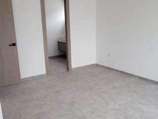 Foto 41 de En venta lujosa y moderna casa de estreno en Ciudad Celeste, via a Samborondon
