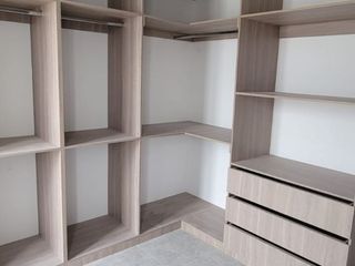 Foto 34 de En venta lujosa y moderna casa de estreno en Ciudad Celeste, via a Samborondon