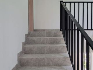 Foto 17 de En venta lujosa y moderna casa de estreno en Ciudad Celeste, via a Samborondon