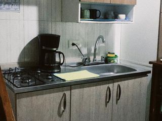 Foto 5 de SE ALQUILA APARTAMENTO POR NOCHE PARA 8 PERSONAS MAXIMO,EXCELNTE UBICACION
