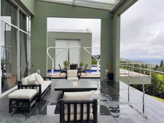 Foto 10 de VENDO MANSION SINDAMANOY CHIA 1800 M2