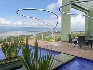 Foto 11 de VENDO MANSION SINDAMANOY CHIA 1800 M2