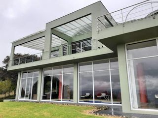 Foto 19 de VENDO MANSION SINDAMANOY CHIA 1800 M2