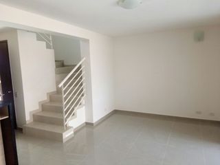 Foto 5 de CASA ALEGRA ALFAGUARA