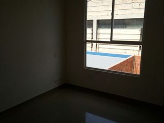 Foto 12 de CASA ALEGRA ALFAGUARA