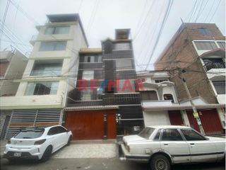 Foto 1 de Se Alquila Departamento 4To Piso - Los Olivos