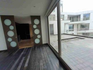 Foto 7 de Venta de Departamento en Monteserrin