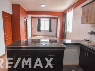 Foto 3 de Alquiler De Departamento Flat 3er Piso En Smp