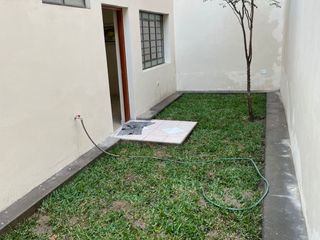 Foto 7 de VENTA DE CASA CON LOCAL COMERCIAL – TRES PISOS- CARABAYLLO