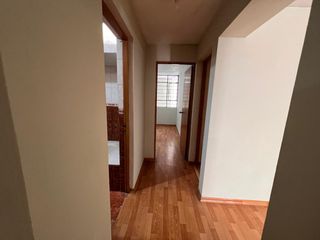 Foto 9 de Venta  Casa Remodelada Frente a Parque en el Distrito de Los Olivos, Lima