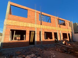 Foto 17 de VENDO ULTIMO DUPLEX EN POZO (1/3 EN PH) - CENTENARIO - PERTICONE