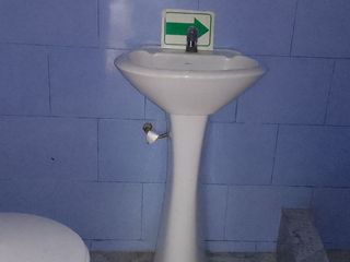 Foto 4 de Se alquila local comercial en Portete y la 12ava.
