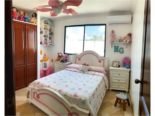 Foto 13 de VENDO - CEIBOS NORTE - Restaurada - 3 dormitorios - Patio y pérgola - estudio -3.5 baños