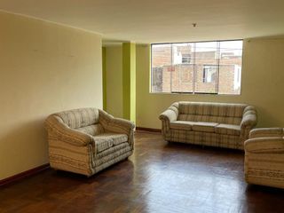 Foto 1 de Venta de departamento en 2do. piso Urbanización El Parral, Comas