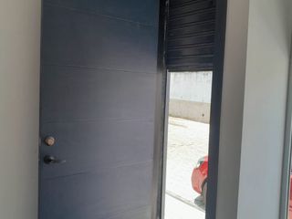 Foto 11 de Arriendo amplia casa con local comercial, 225mts.  en sector San José de Monjas
