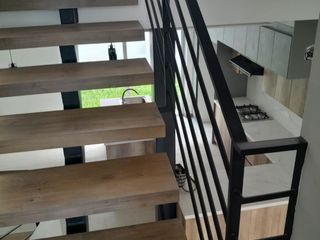 Foto 13 de Arriendo amplia casa con local comercial, 225mts.  en sector San José de Monjas