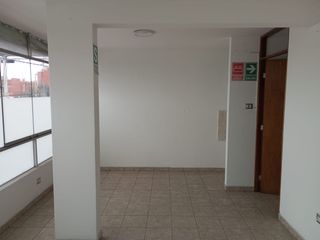 Foto 1 de Alquiler de oficina de 75 m2 en Av. Angamos, Surquillo