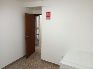 Foto 2 de Alquiler de oficina de 75 m2 en Av. Angamos, Surquillo