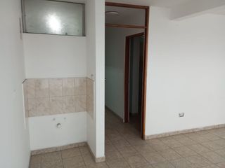 Foto 10 de Alquiler de oficina de 75 m2 en Av. Angamos, Surquillo
