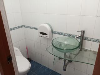 Foto 20 de Alquiler de oficina de 75 m2 en Av. Angamos, Surquillo