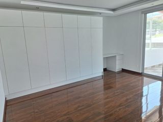 Foto 12 de ARRIENDO CASA CUMBAYA CON PISCINA PRIVADA