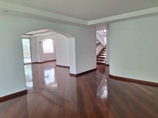 Foto 18 de ARRIENDO CASA CUMBAYA CON PISCINA PRIVADA