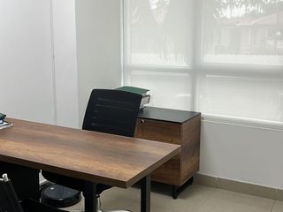 Foto 4 de Empresarial Colón, Vendo Moderna Oficina