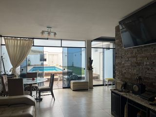 Foto 1 de VENDO CASA EN ALAMEDA EL ESPINELO EN LAS BRISAS DE VILLA