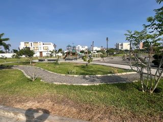 Foto 18 de VENDO CASA EN ALAMEDA EL ESPINELO EN LAS BRISAS DE VILLA