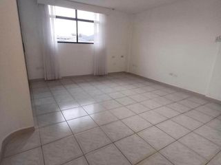 Foto 10 de Alquiler departamento con terraza Urbanización Santa Cecilia cerca Colegio Aleman Ceibos Guayaquil