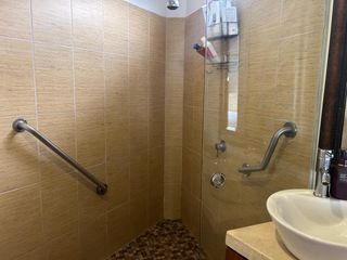 Foto 18 de Vendo casa totalmente amoblada de 5 dormitorios en Ceibos Norte