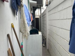 Foto 24 de Vendo casa totalmente amoblada de 5 dormitorios en Ceibos Norte
