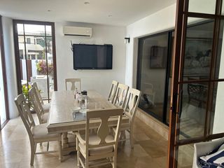 Foto 27 de Vendo casa totalmente amoblada de 5 dormitorios en Ceibos Norte