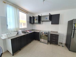 Foto 6 de Vendo casa amoblada en Tonsupa, en conjunto residencial Meditarránea, de 3 dormitorios