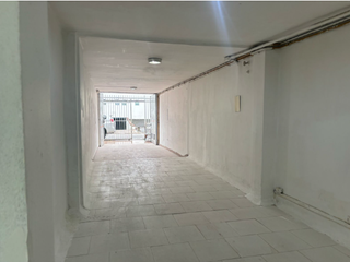 Foto 1 de Excelente bodega de 600 M2, ubicada en Puente Aranda.