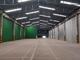 Foto 1 de Excelente bodega de 1.749 M2, ubicada en Funza.