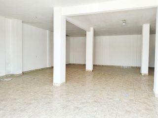 Foto 3 de LOCAL COMERCIAL DE 140 m2 EN ALQUILER EN AV EL SOL VILLA EL SALVADOR