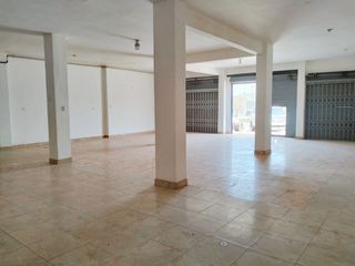 Foto 4 de LOCAL COMERCIAL DE 140 m2 EN ALQUILER EN AV EL SOL VILLA EL SALVADOR