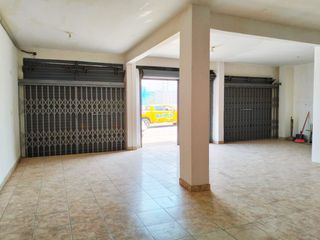 Foto 8 de LOCAL COMERCIAL DE 140 m2 EN ALQUILER EN AV EL SOL VILLA EL SALVADOR