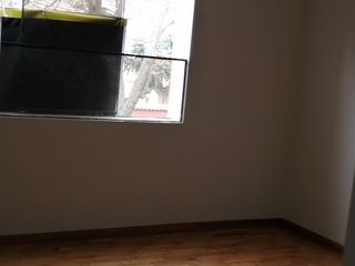 Foto 7 de Vendo, Urb San Antonio. Moderno Departamento totalmente remodelado. Solo 3 departamentos, 1 por piso.