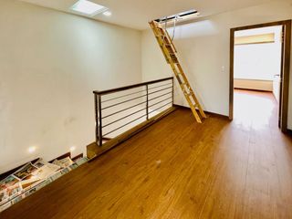 Foto 7 de Casa de venta en Cuenca Ecuador independiente fuera de condominios sector Av del Tejar