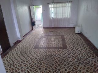 Foto 4 de GRAN OCASIÓN! VENTA DE CASA COMO TERRENO AREA 285 M2 AV. TUPAC - COMAS