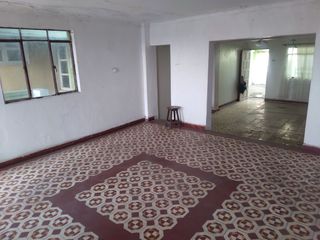 Foto 5 de GRAN OCASIÓN! VENTA DE CASA COMO TERRENO AREA 285 M2 AV. TUPAC - COMAS