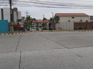 Foto 2 de Casa en Venta, 2 Plantas, Bosques del Salado, Norte de Guayaquil