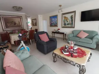 Foto 9 de Casa en Venta, 2 Plantas, Bosques del Salado, Norte de Guayaquil